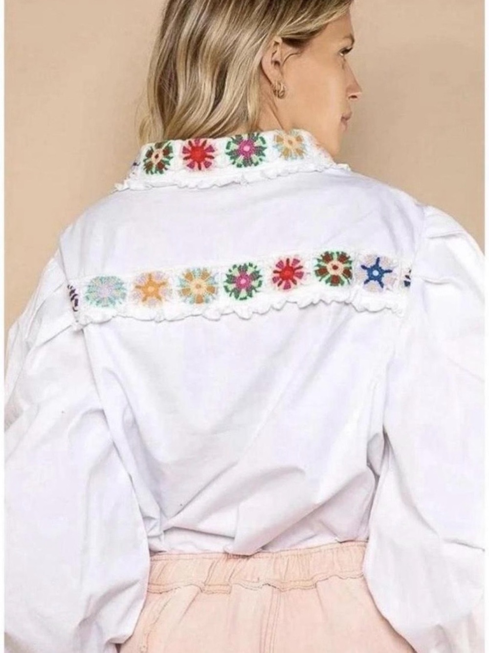 Embroidered Floral White Cotton Button-Up Shirt pol Sz large